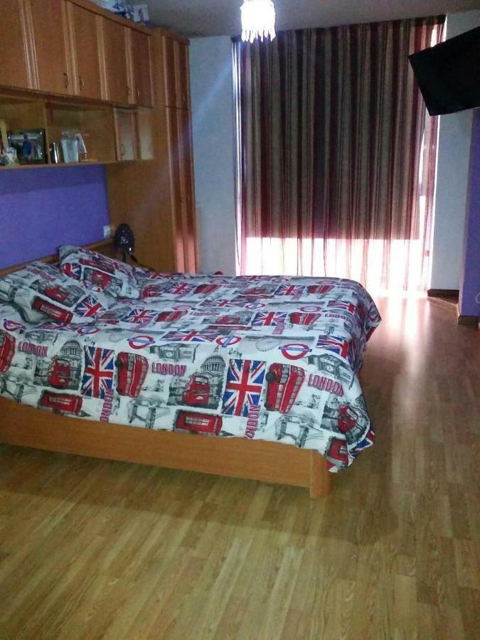 דירות Onís Apartamento Rio Guena מראה חיצוני תמונה